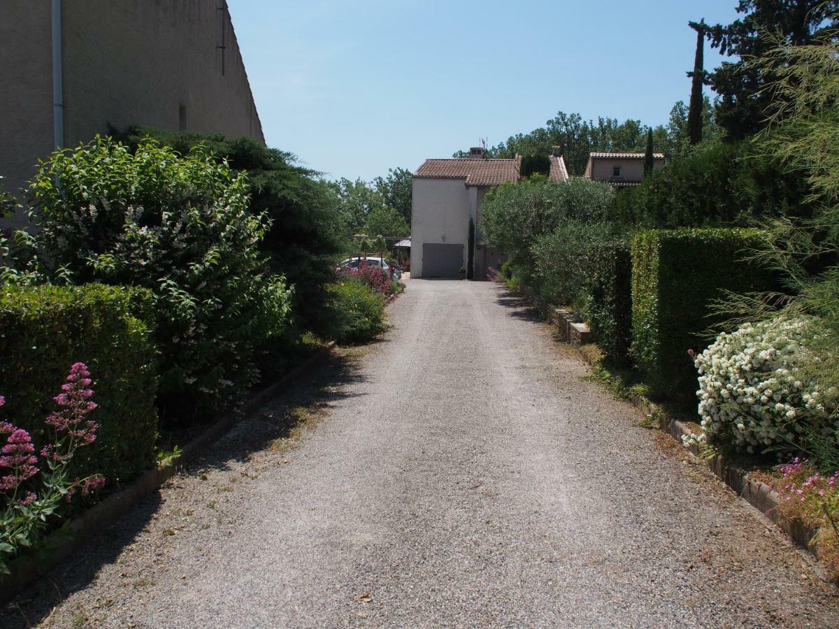Une Heure Bleue Manosque Exterior foto
